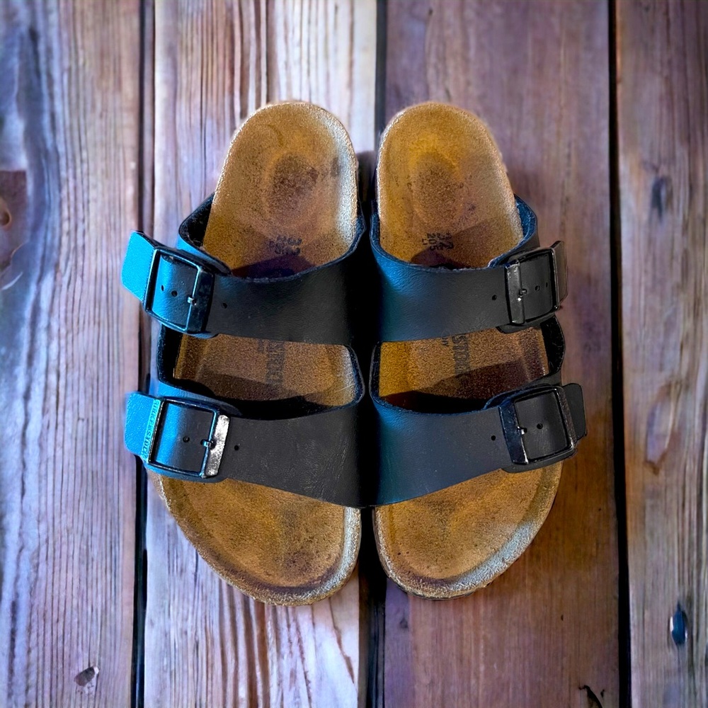 Boys Birkenstock sandals